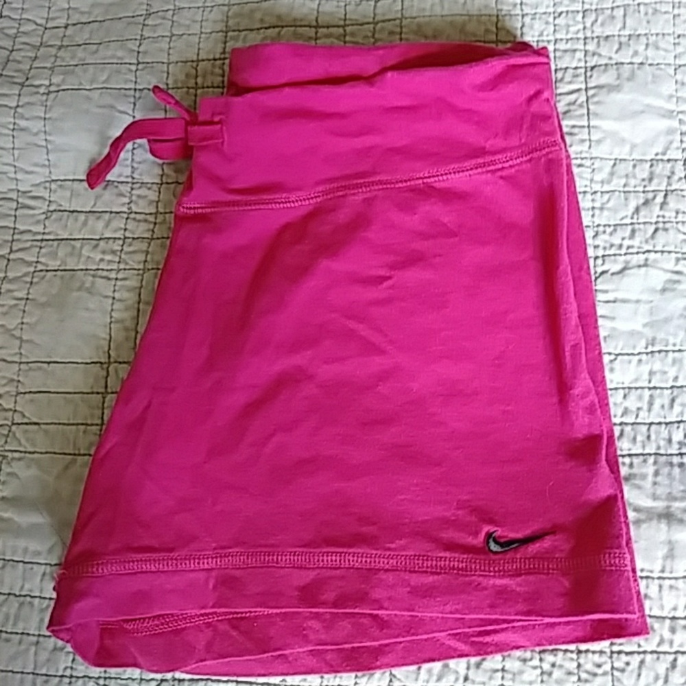 Nike active shorts
